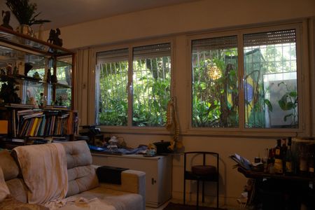 Sala de apartamento à venda com 4 quartos, 120m² em Leblon, Rio de Janeiro