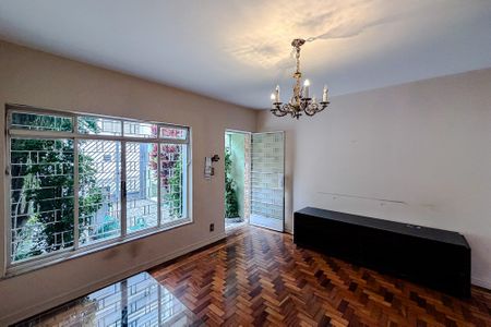 Casa para alugar com 90m², 3 quartos e 1 vaga Casa para alugar com 90m², 3 quartos e 1 vagaSala