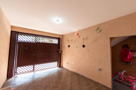 Garagem de casa para alugar com 2 quartos, 125m² em Parque dos Camargos, Barueri