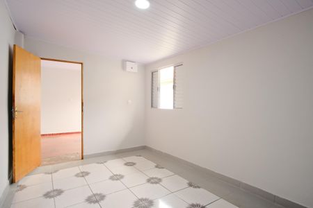 Casa para alugar com 150m², 2 quartos e 1 vagaQuarto 1