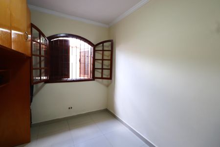 Casa à venda com 170m², 3 quartos e 2 vagasQuarto 2