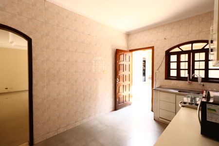 Casa à venda com 170m², 3 quartos e 2 vagasCozinha