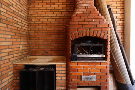 Casa à venda com 170m², 3 quartos e 2 vagasChurrasqueira