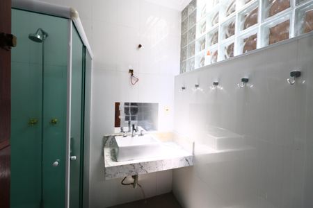 Casa à venda com 170m², 3 quartos e 2 vagasBanheiro da Suíte 3