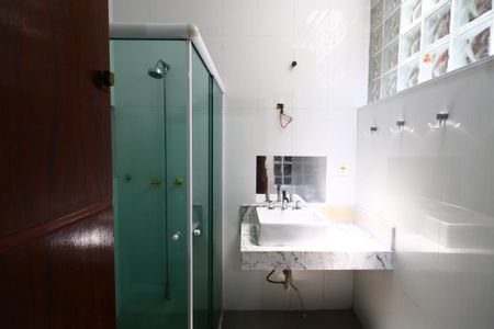 Casa à venda com 170m², 3 quartos e 2 vagasBanheiro da Suíte 3