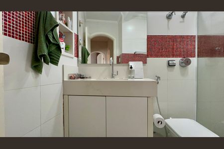 Apartamento à venda com 65m², 2 quartos e 1 vaga Apartamento à venda com 65m², 2 quartos e 1 vagaBanheiro