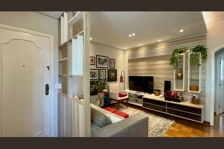 Sala de apartamento à venda com 2 quartos, 65m² em Pinheiros, São Paulo