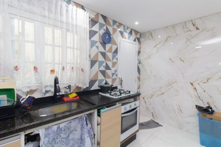 Casa de condomínio para alugar com 83m², 3 quartos e 2 vagasCozinha