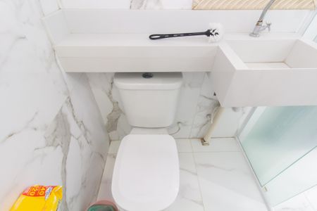 Casa de condomínio para alugar com 83m², 3 quartos e 2 vagasBanheiro da Suíte