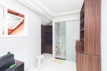 Casa de condomínio para alugar com 83m², 3 quartos e 2 vagasSuíte