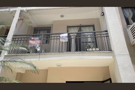 Apartamento para alugar com 53m², 2 quartos e 1 vagaPlaquinha