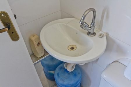 Apartamento para alugar com 60m², 2 quartos e 1 vagaÁrea de Serviço