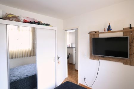 Quarto de apartamento à venda com 2 quartos, 45m² em Eymard, Belo Horizonte