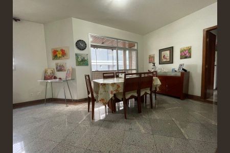 Sala  de apartamento à venda com 4 quartos, 130m² em Santo Agostinho, Belo Horizonte