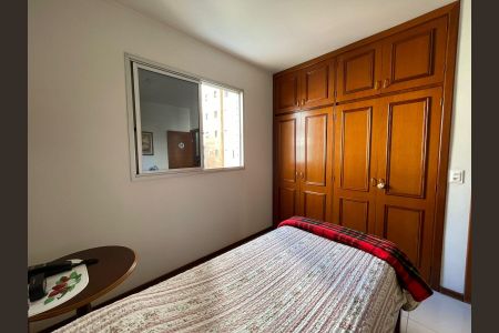 Apartamento à venda com 130m², 4 quartos e 2 vagas Apartamento à venda com 130m², 4 quartos e 2 vagasQuarto 2