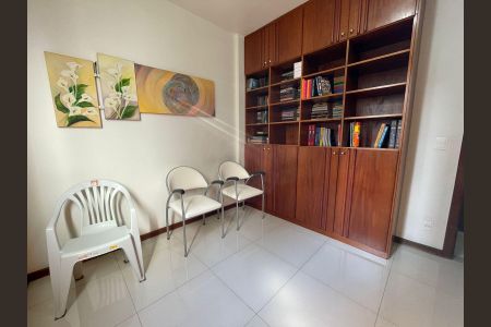 Apartamento à venda com 130m², 4 quartos e 2 vagas Apartamento à venda com 130m², 4 quartos e 2 vagasQuarto 4