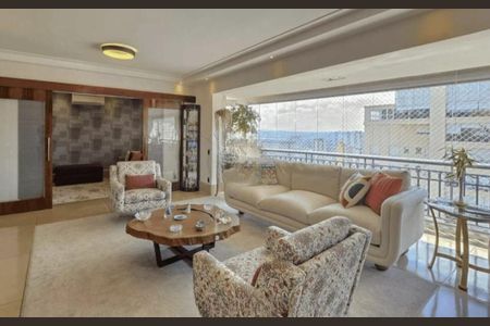 Apartamento à venda com 3 quartos, 172m² em Vila Romana, São Paulo