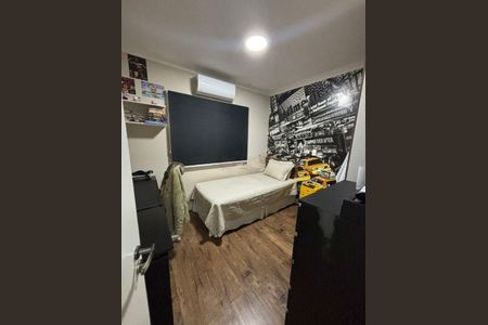 Casa à venda com 3 quartos, 126m² em Jardim Textil, São Paulo