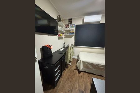 Casa à venda com 3 quartos, 126m² em Jardim Textil, São Paulo