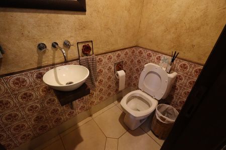 Casa para alugar com 490m², 4 quartos e 4 vagasLavabo