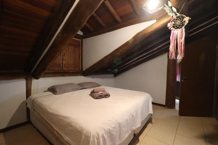 Casa para alugar com 490m², 4 quartos e 4 vagasSuíte 3