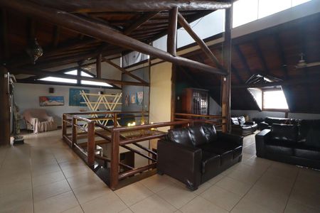 Casa para alugar com 490m², 4 quartos e 4 vagasSala 2