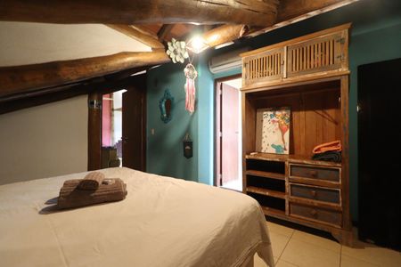 Casa para alugar com 490m², 4 quartos e 4 vagasSuíte 3