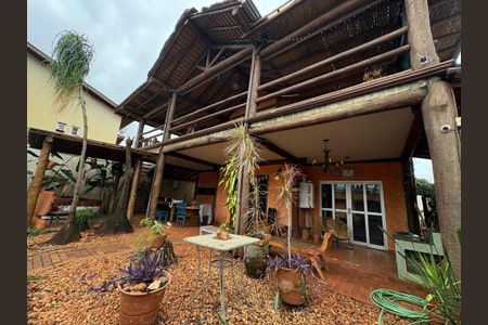 Casa para alugar com 490m², 4 quartos e 4 vagasÁrea gourmet