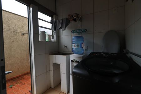 Casa para alugar com 490m², 4 quartos e 4 vagasÁrea de Serviço