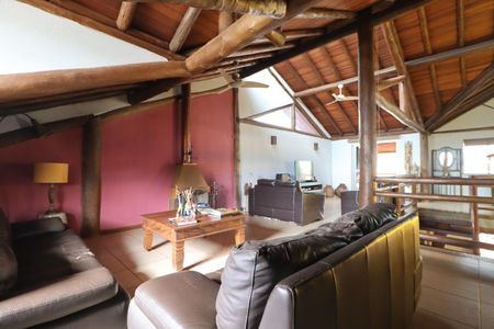 Casa para alugar com 490m², 4 quartos e 4 vagasSala 2