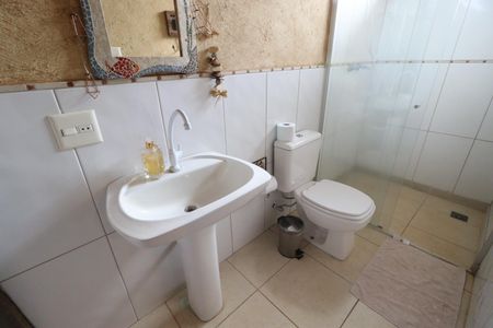 Casa para alugar com 490m², 4 quartos e 4 vagasBanheiro da Suíte 3