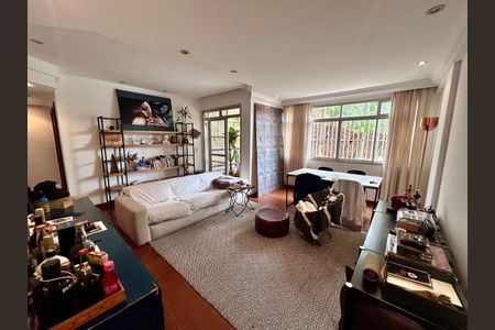 Apartamento à venda com 2 quartos, 80m² em Vila Paris, Belo Horizonte