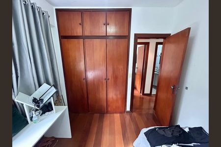 Apartamento à venda com 2 quartos, 80m² em Vila Paris, Belo Horizonte