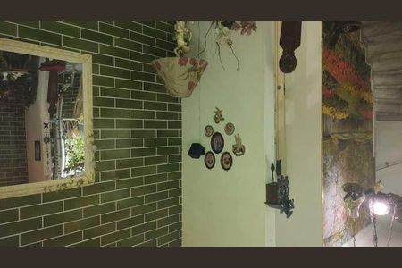 Casa à venda com 313m², 5 quartos e 2 vagas