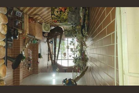 Casa à venda com 313m², 5 quartos e 2 vagas