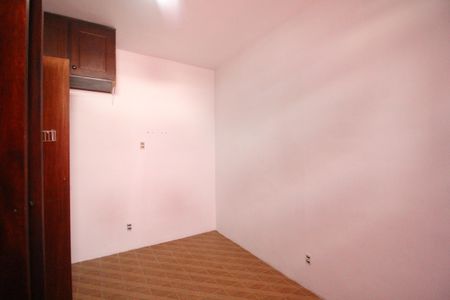 Casa de condomínio para alugar com 100m², 2 quartos e 1 vagaQuarto 2