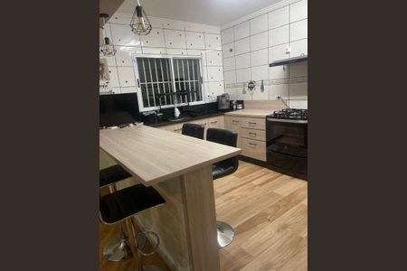Casa à venda com 4 quartos, 215m² em Jardim Milena, Santo André