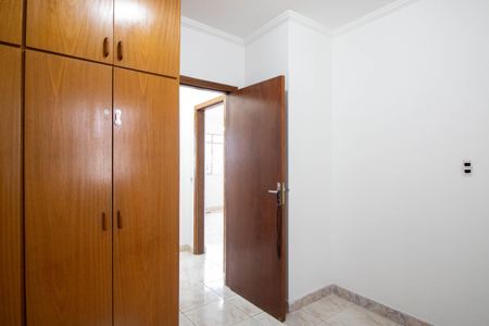 Casa para alugar com 89m², 2 quartos e 1 vaga Casa para alugar com 89m², 2 quartos e 1 vagaQuarto 2