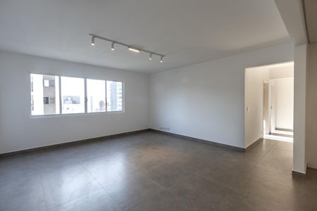 Apartamento à venda com 120m², 3 quartos e 1 vaga Apartamento à venda com 120m², 3 quartos e 1 vagaSala