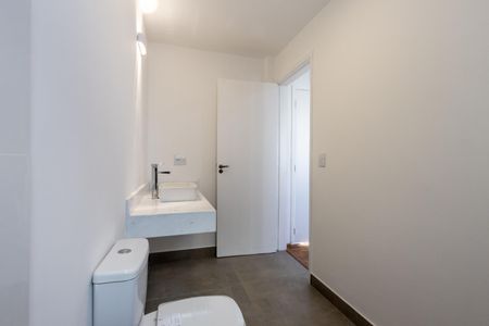 Apartamento à venda com 120m², 3 quartos e 1 vaga Apartamento à venda com 120m², 3 quartos e 1 vagaBanheiro da Suíte