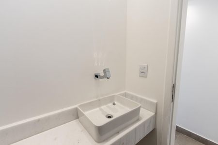 Apartamento à venda com 120m², 3 quartos e 1 vaga Apartamento à venda com 120m², 3 quartos e 1 vagaLavabo