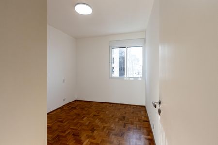 Apartamento à venda com 120m², 3 quartos e 1 vaga Apartamento à venda com 120m², 3 quartos e 1 vagaQuarto 2