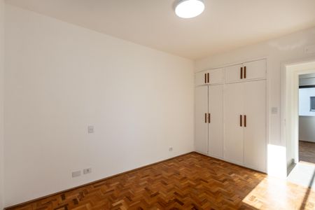 Apartamento à venda com 120m², 3 quartos e 1 vaga Apartamento à venda com 120m², 3 quartos e 1 vagaQuarto 1