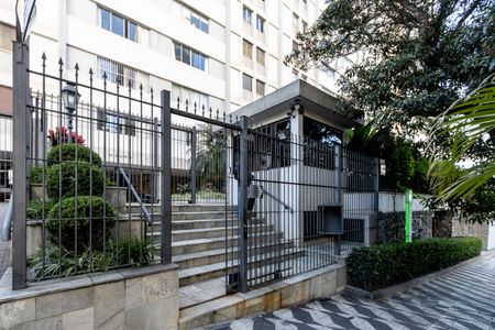 Apartamento à venda com 120m², 3 quartos e 1 vaga Apartamento à venda com 120m², 3 quartos e 1 vagaFachada do Condomínio