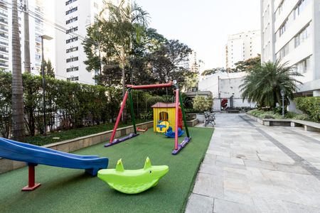 Apartamento à venda com 120m², 3 quartos e 1 vaga Apartamento à venda com 120m², 3 quartos e 1 vagaPlayground