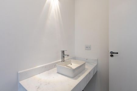 Apartamento à venda com 120m², 3 quartos e 1 vaga Apartamento à venda com 120m², 3 quartos e 1 vagaBanheiro da Suíte