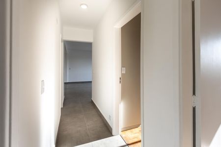 Apartamento à venda com 120m², 3 quartos e 1 vaga Apartamento à venda com 120m², 3 quartos e 1 vagaCorredor