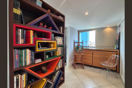 Apartamento à venda com 190m², 4 quartos e 2 vagasQuarto 1