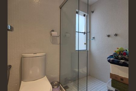 Apartamento à venda com 190m², 4 quartos e 2 vagasBanheiro 3