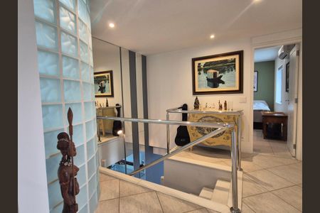 Apartamento à venda com 190m², 4 quartos e 2 vagasCorredor